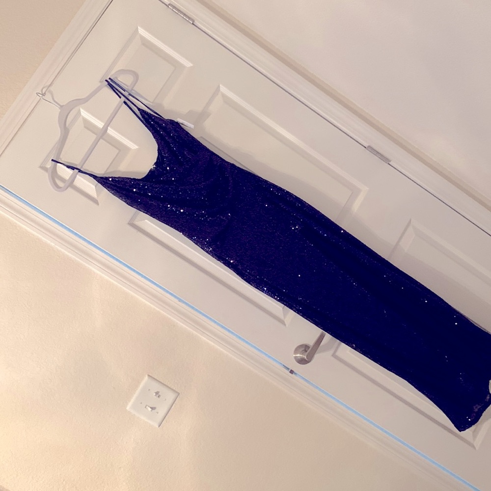 Navy Blue thigh high slit super cute ! Sequined dress!
